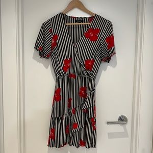Madewell Dress Size 2 - Striped with Flowers
